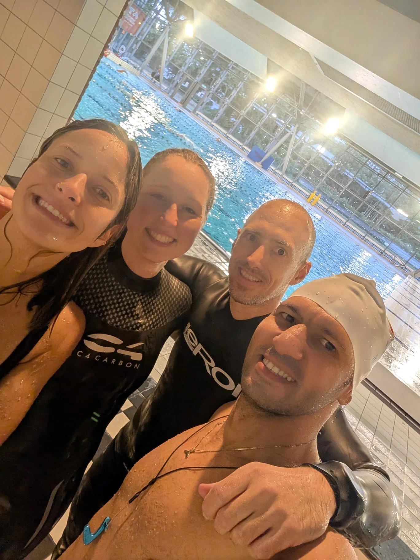 Blue Mind Freediving training session in Amsterdam - Freediver in the pool - Photo 2